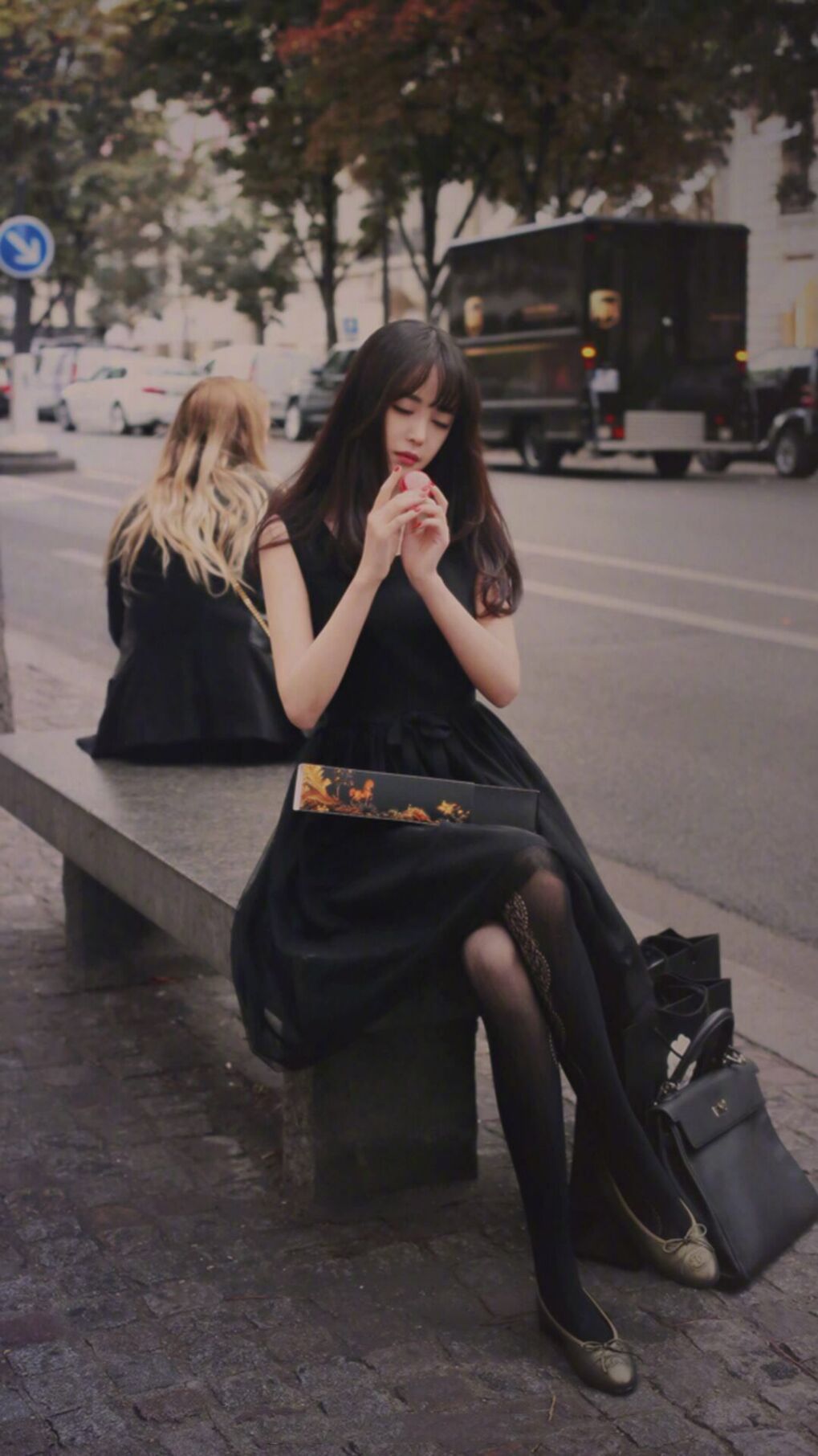 双重战场,爱德华兹主宰世界排名预演,老鹰险胜雄鹿背后的全球叙事