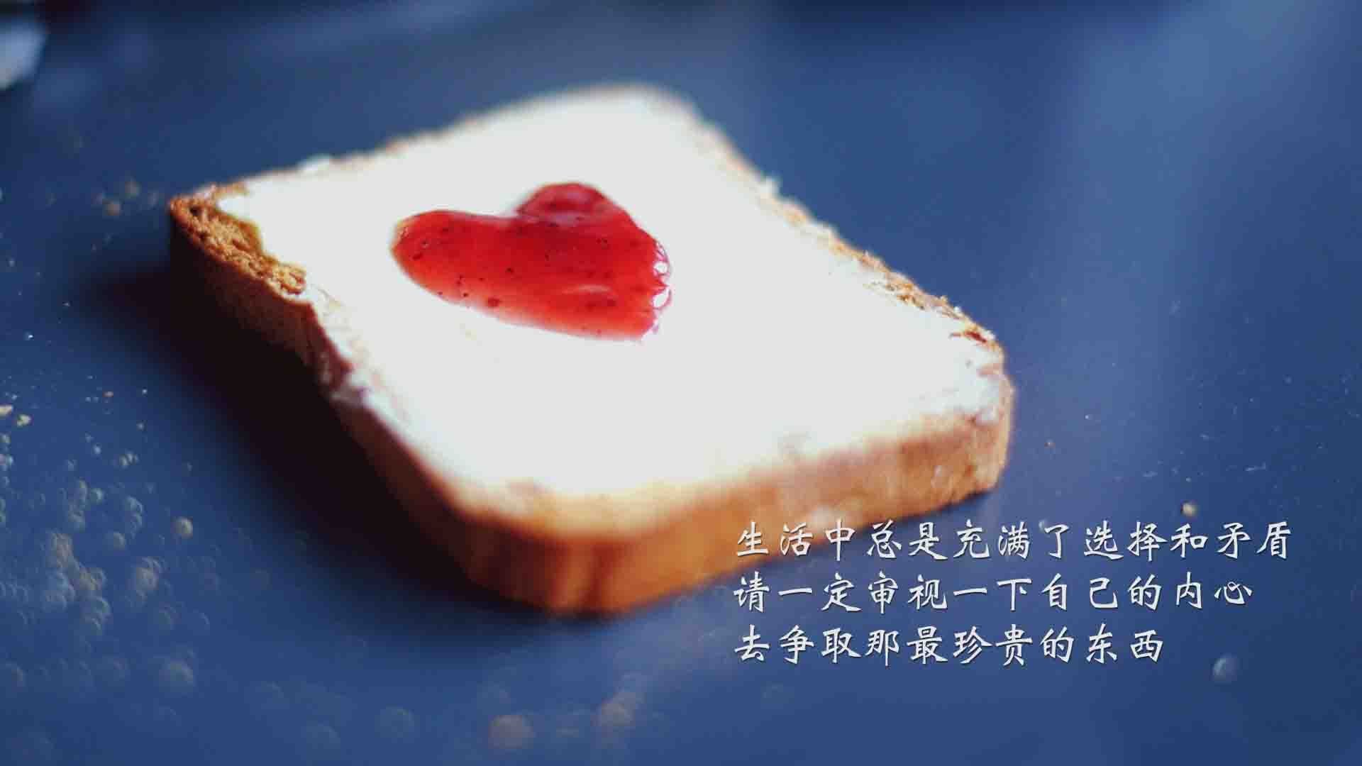 当孤星照亮赛场，两种主宰时刻的时空对话