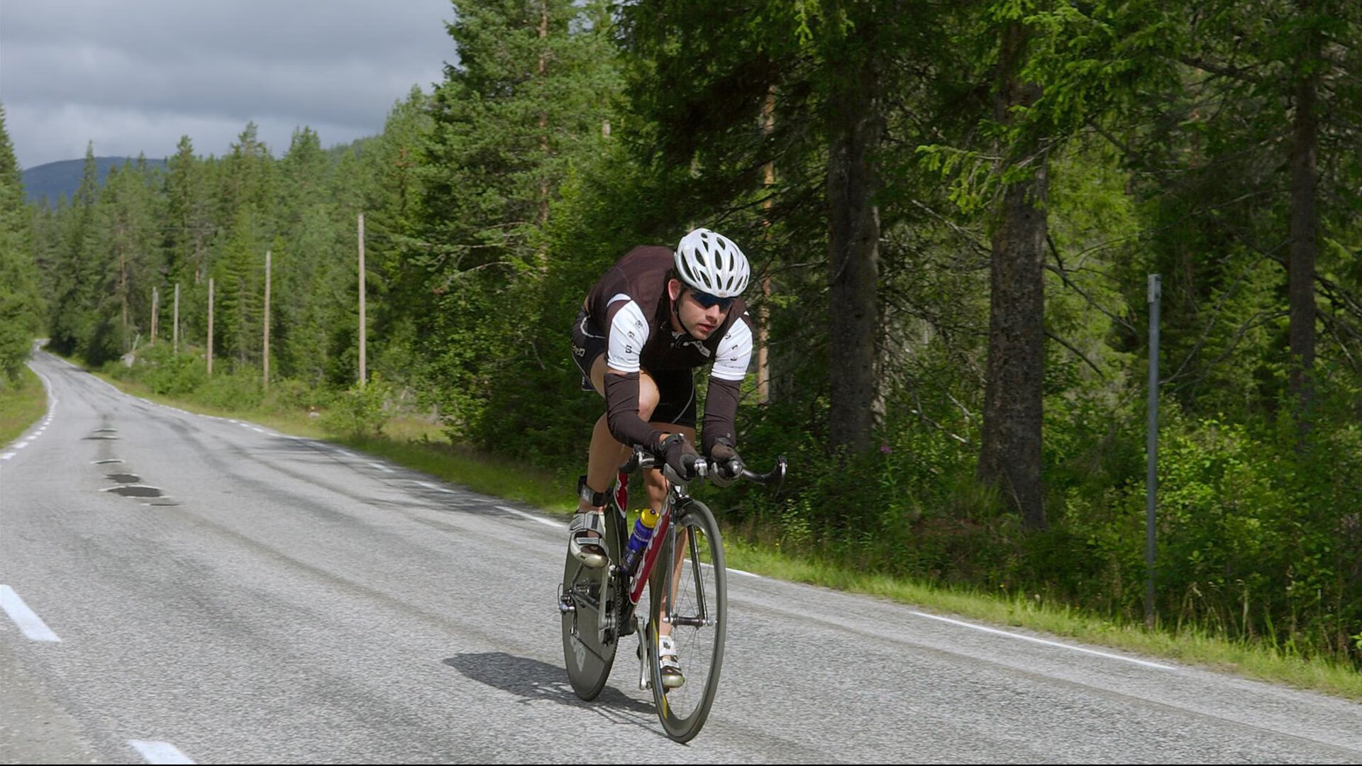 1毫米的绝杀，3秒钟的接管